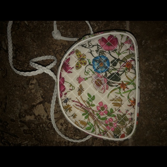 New in box Gucci compact handbag - Picture 6 of 10